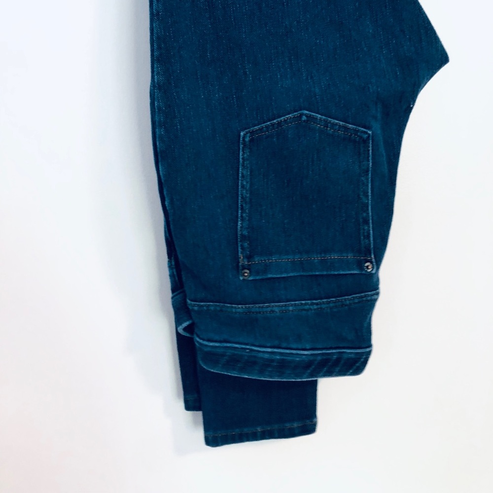 Blue skinny jeans
